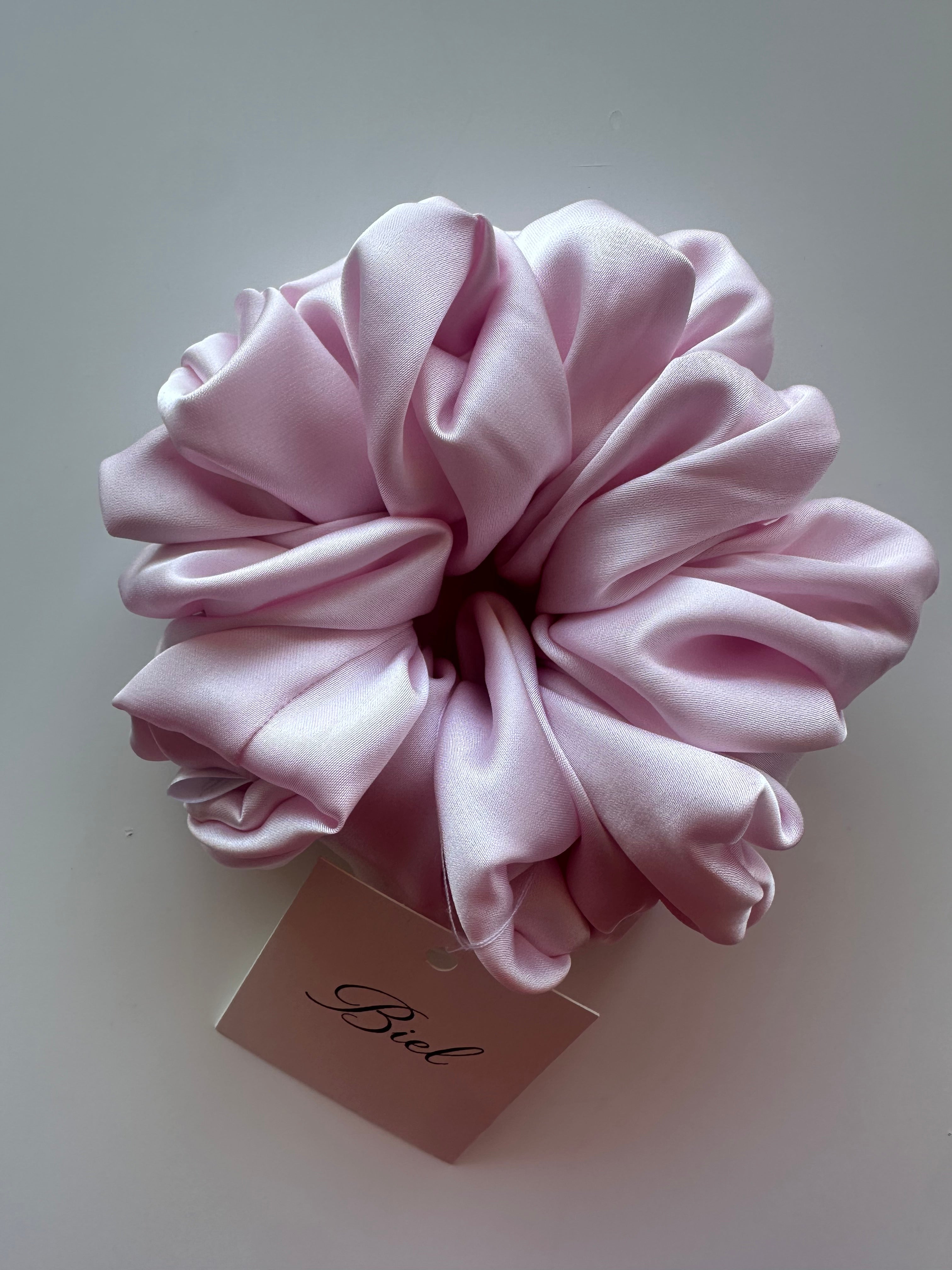 Scrunchie Powder Pink