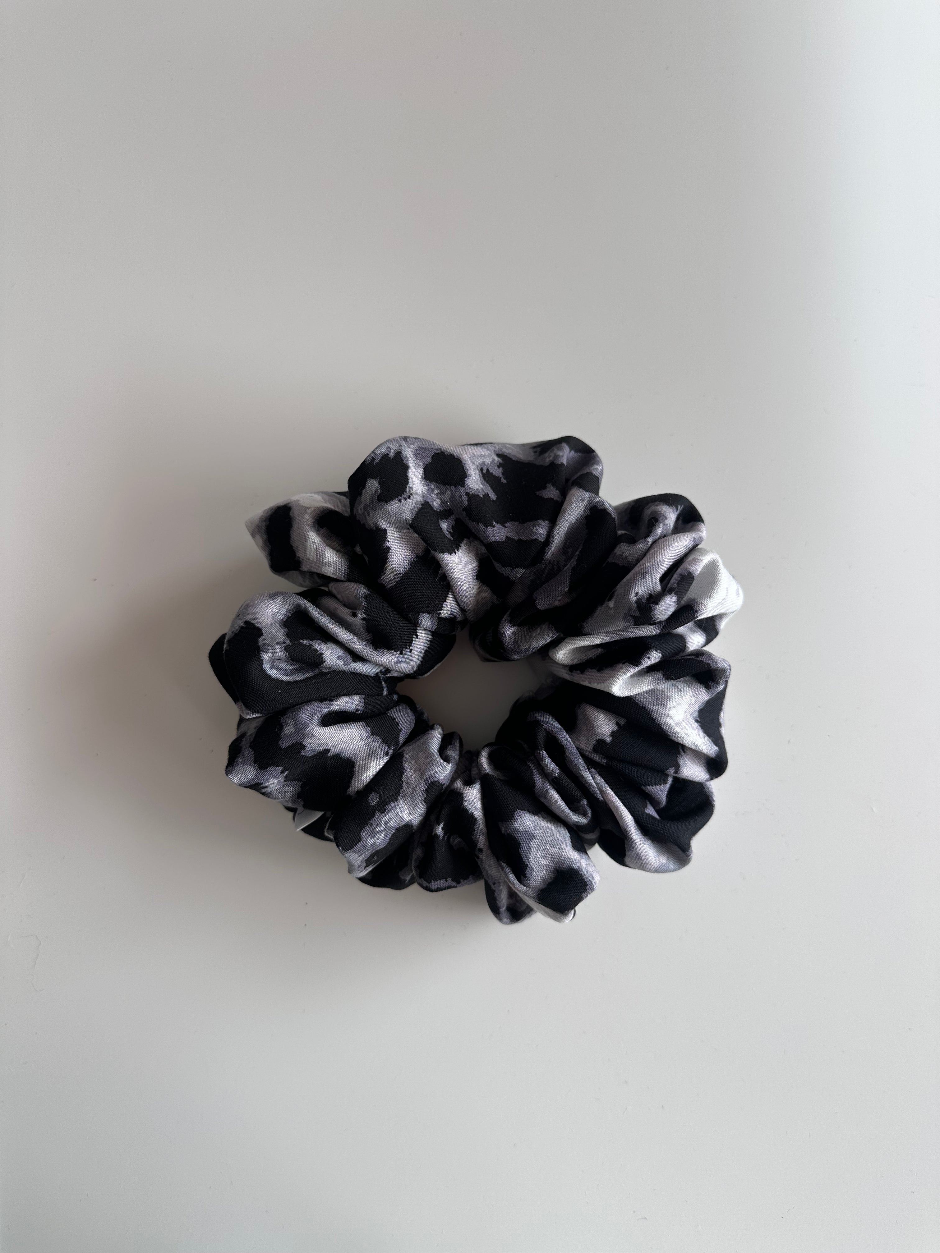 Scrunchie Dark Leopard