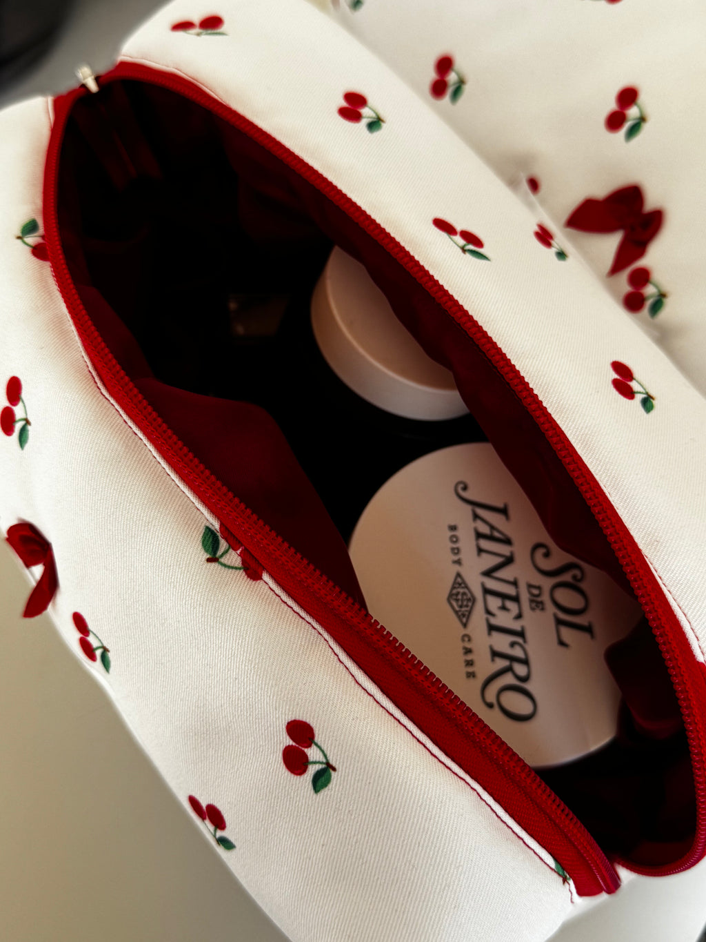 Kosmetyczka Duża Cherry