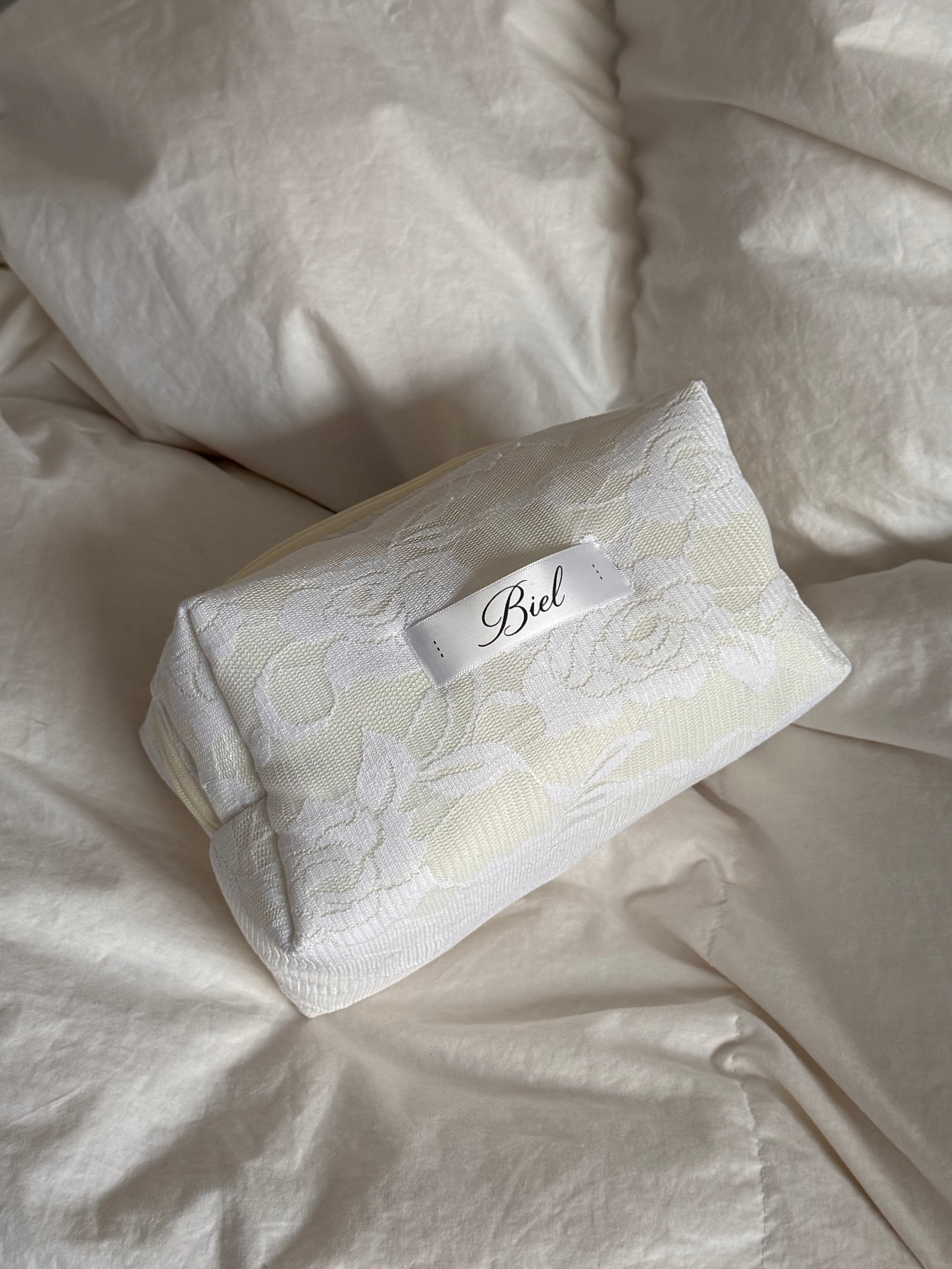 Kosmetyczka White Lace